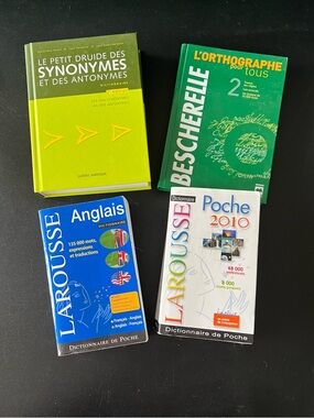 French, Synonyms-Antonyms & English Dictionaries + a French Vocabulary Book